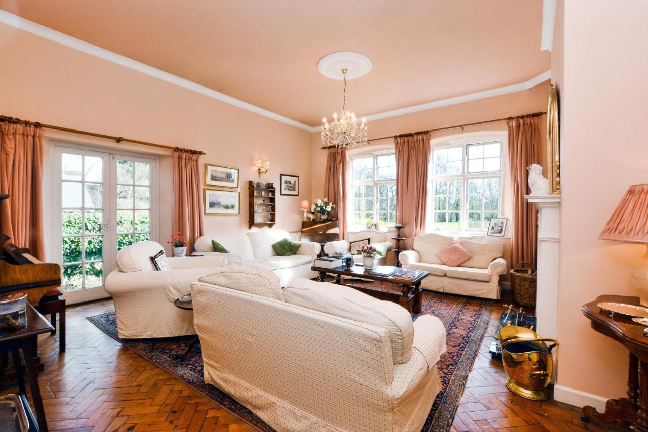 The Old School Bed and Breakfast Bicester Eksteriør billede