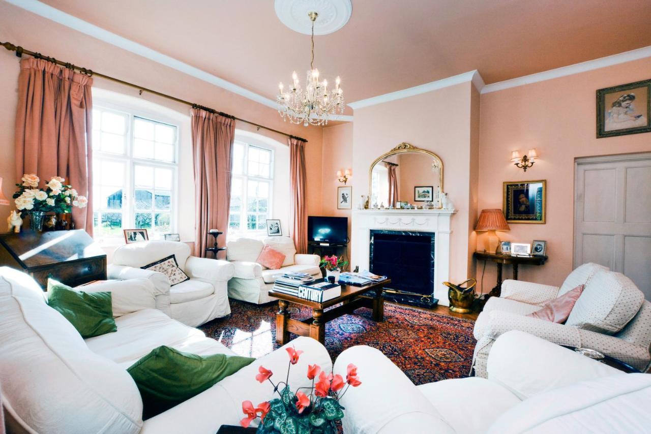 The Old School Bed and Breakfast Bicester Eksteriør billede